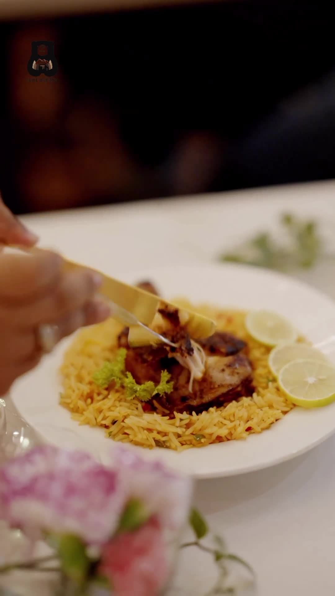 Black Bear Brew-City walk Food | cakes | coffee | burger | restaurant in Srinagar