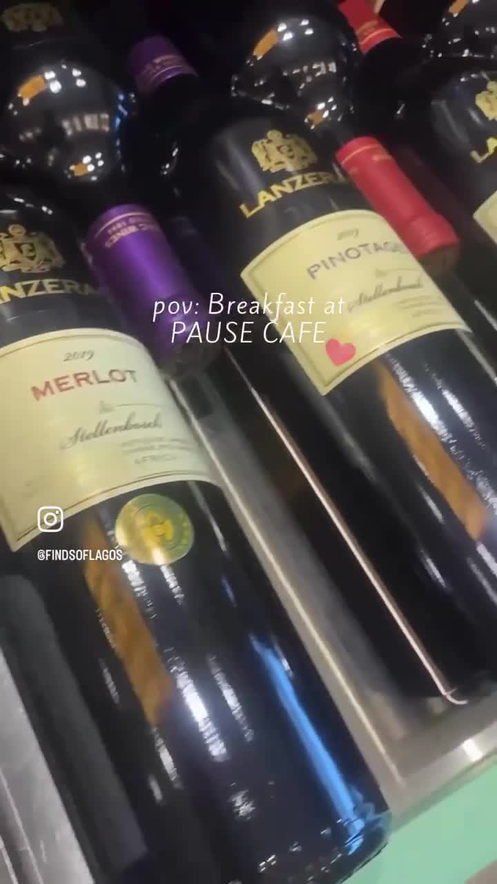 PAUSE | Café & Espresso Bar