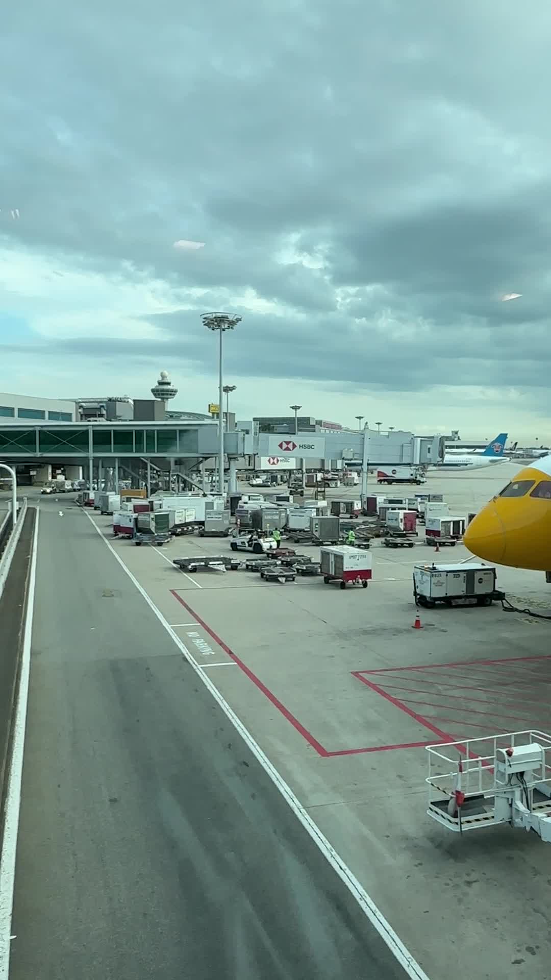Singapore Changi Airport (SIN)