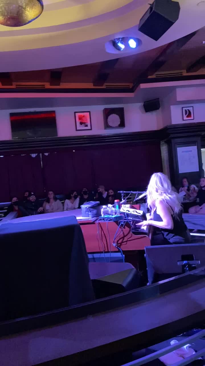 Video review of Harrah's Piano Bar