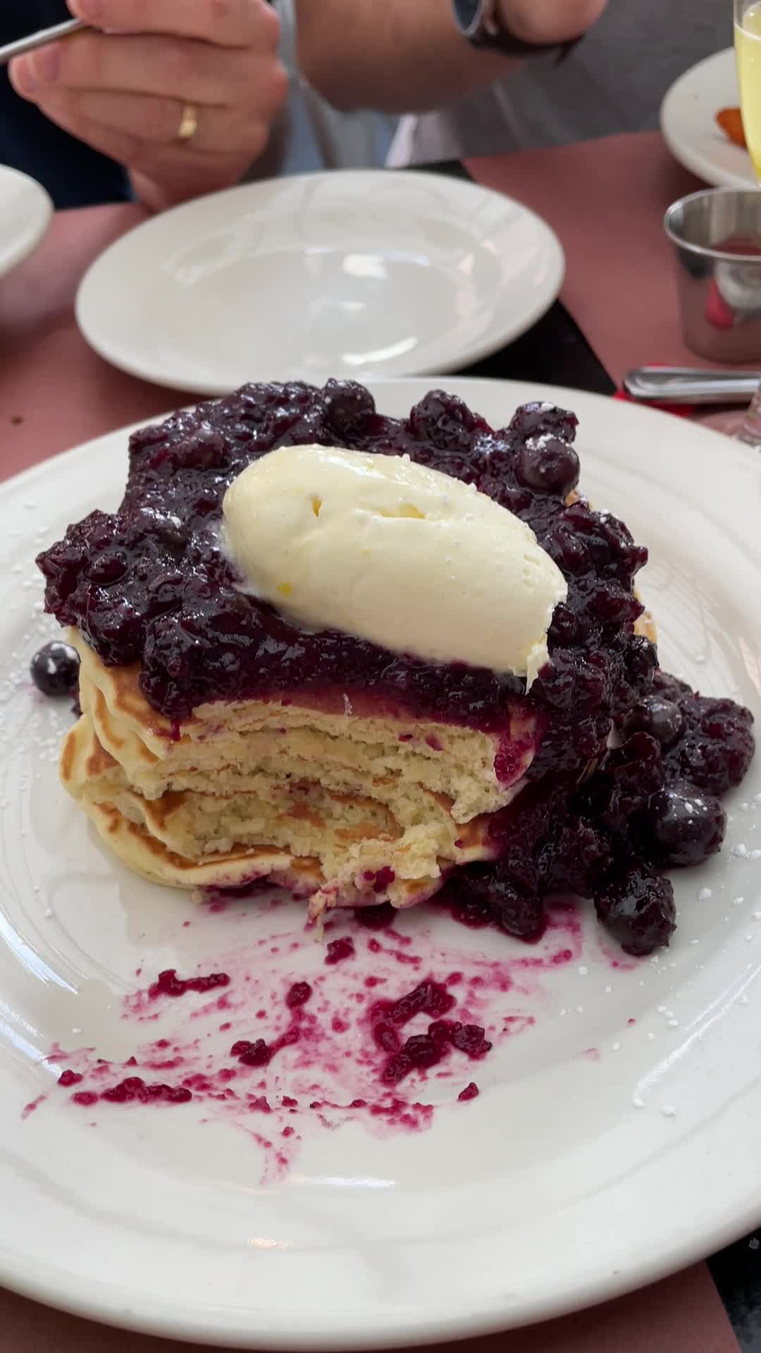 Video review of The Smith