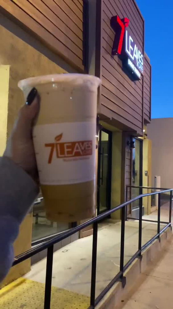 7 Leaves Cafe