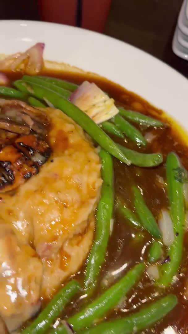 Video review of Dave & Buster's