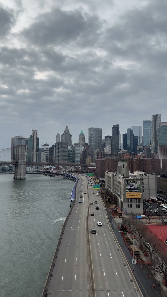 Manhattan Bridge North Plaque
