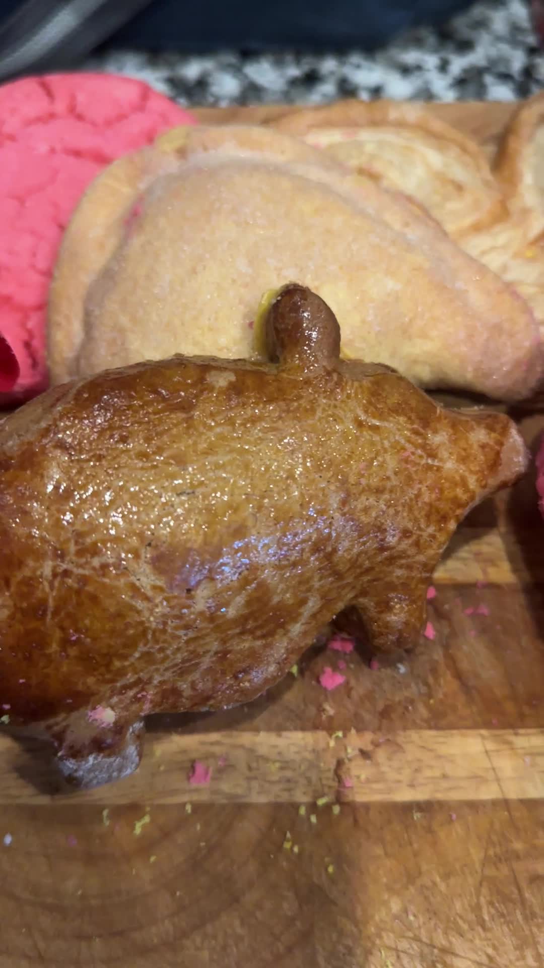 La Concha Feliz Bakery