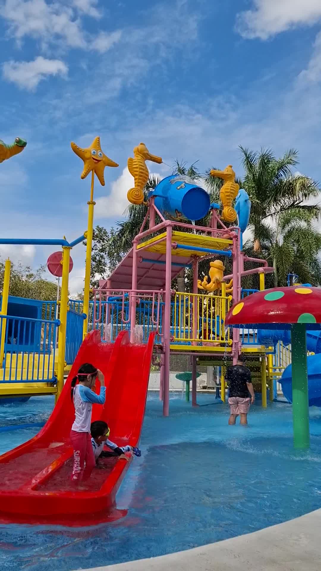 Villa Excellance Beach & Wave Pool Resort