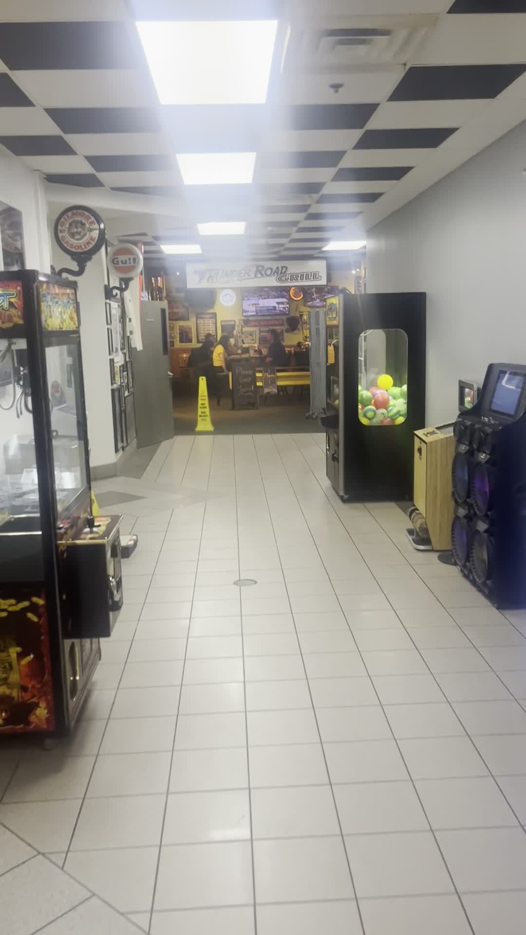 Thunder Road Sports Bar
