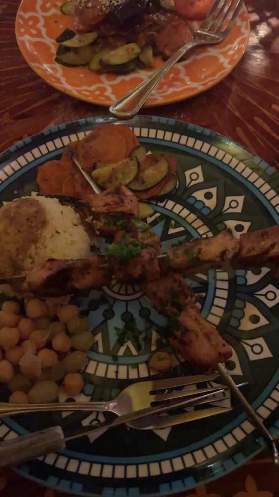 El Mansour Restaurant
