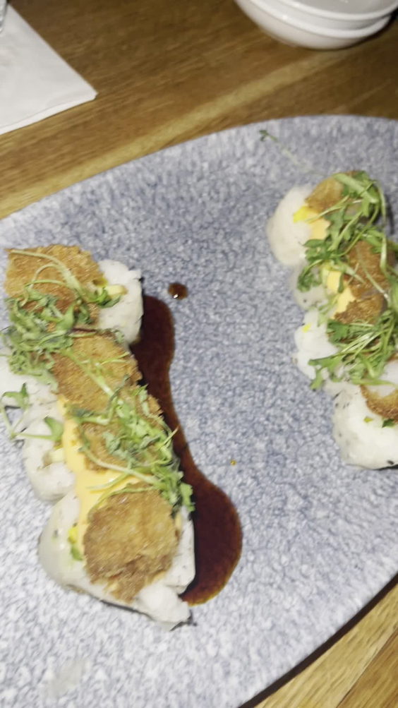 Earls Kitchen + Bar