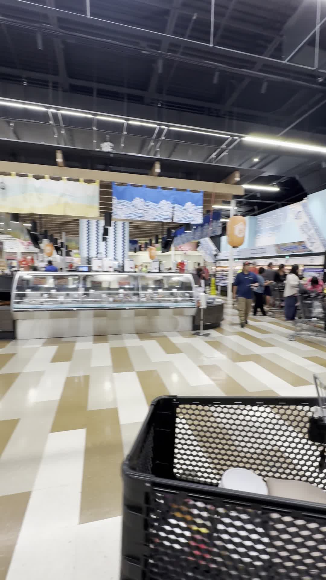 DON DON DONKI Kapolei