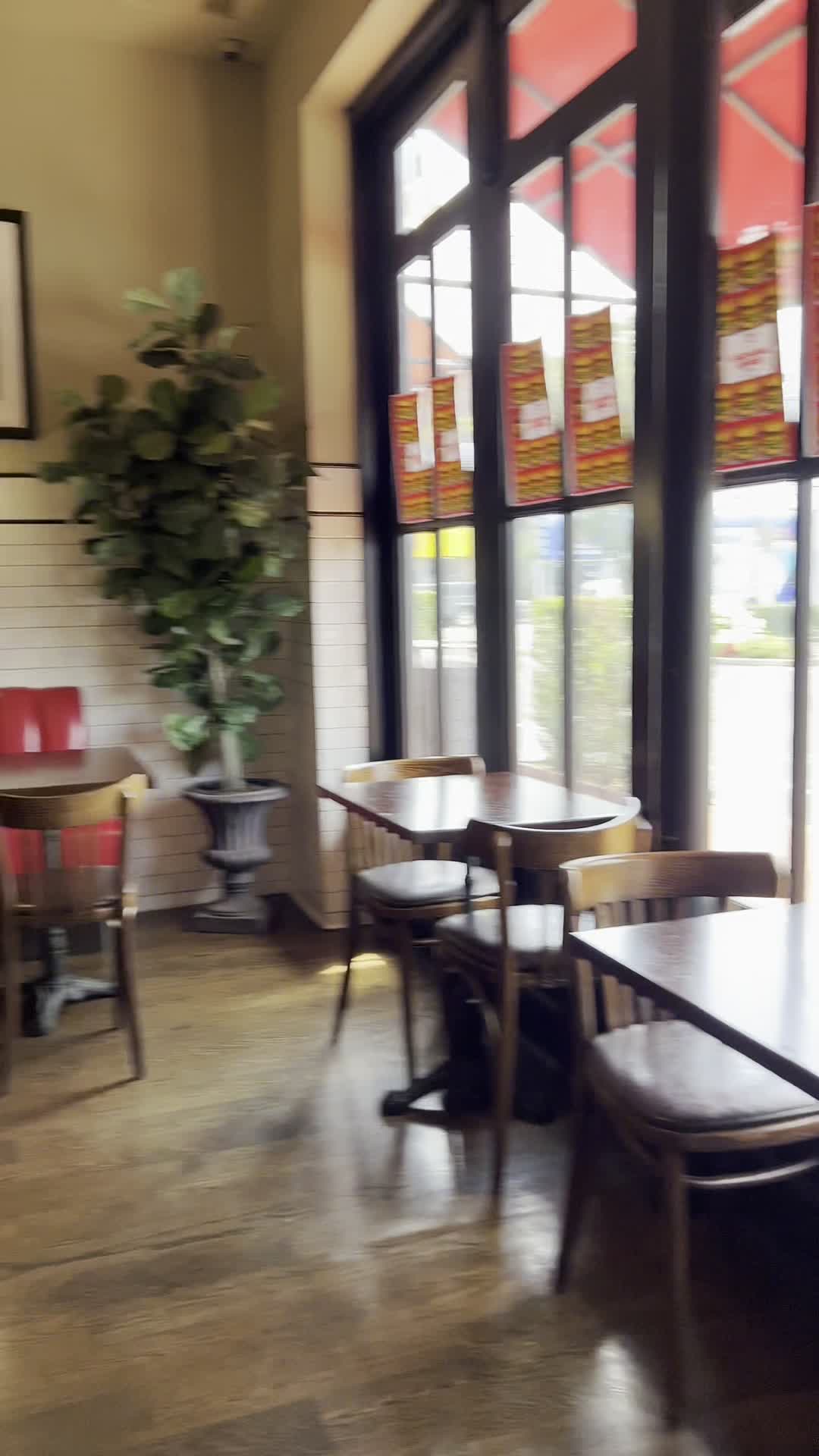 Video review of The Rex Burger & Lobster