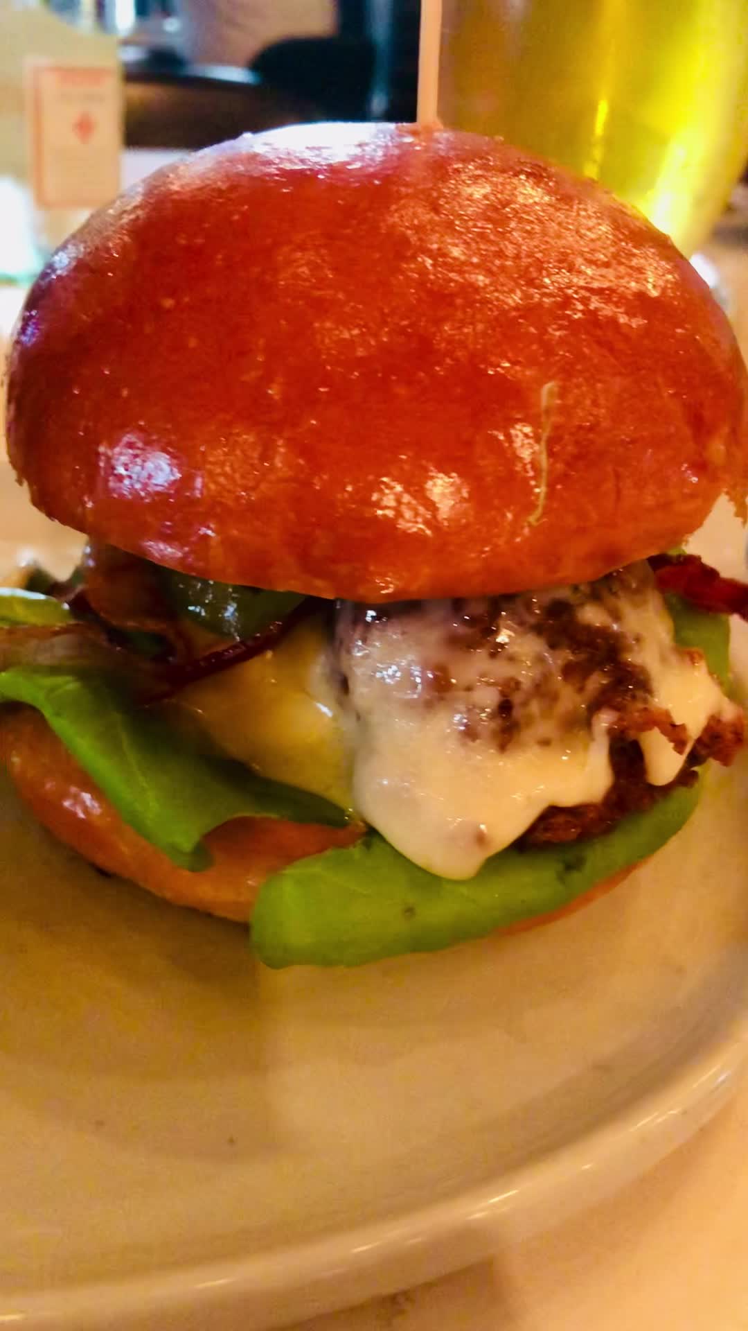 Video review of Le Chick