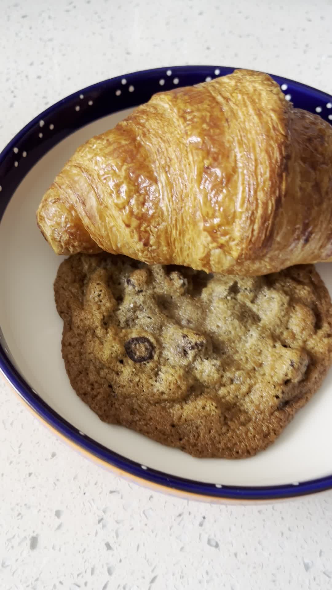 Video review of Seven Hills Baking Co.