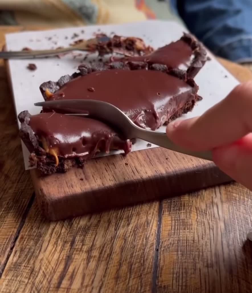Video review of Honest Chocolate Café