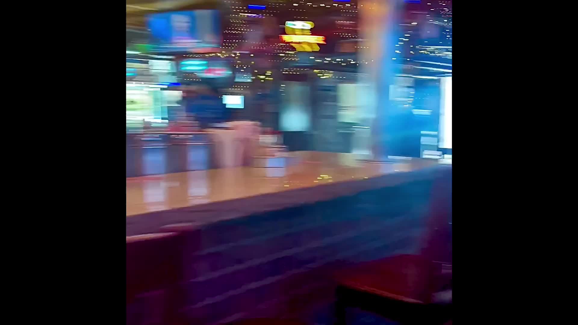 Roscoe's Famous Deli