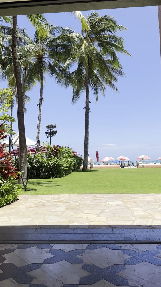Royal Hawaiian Pool