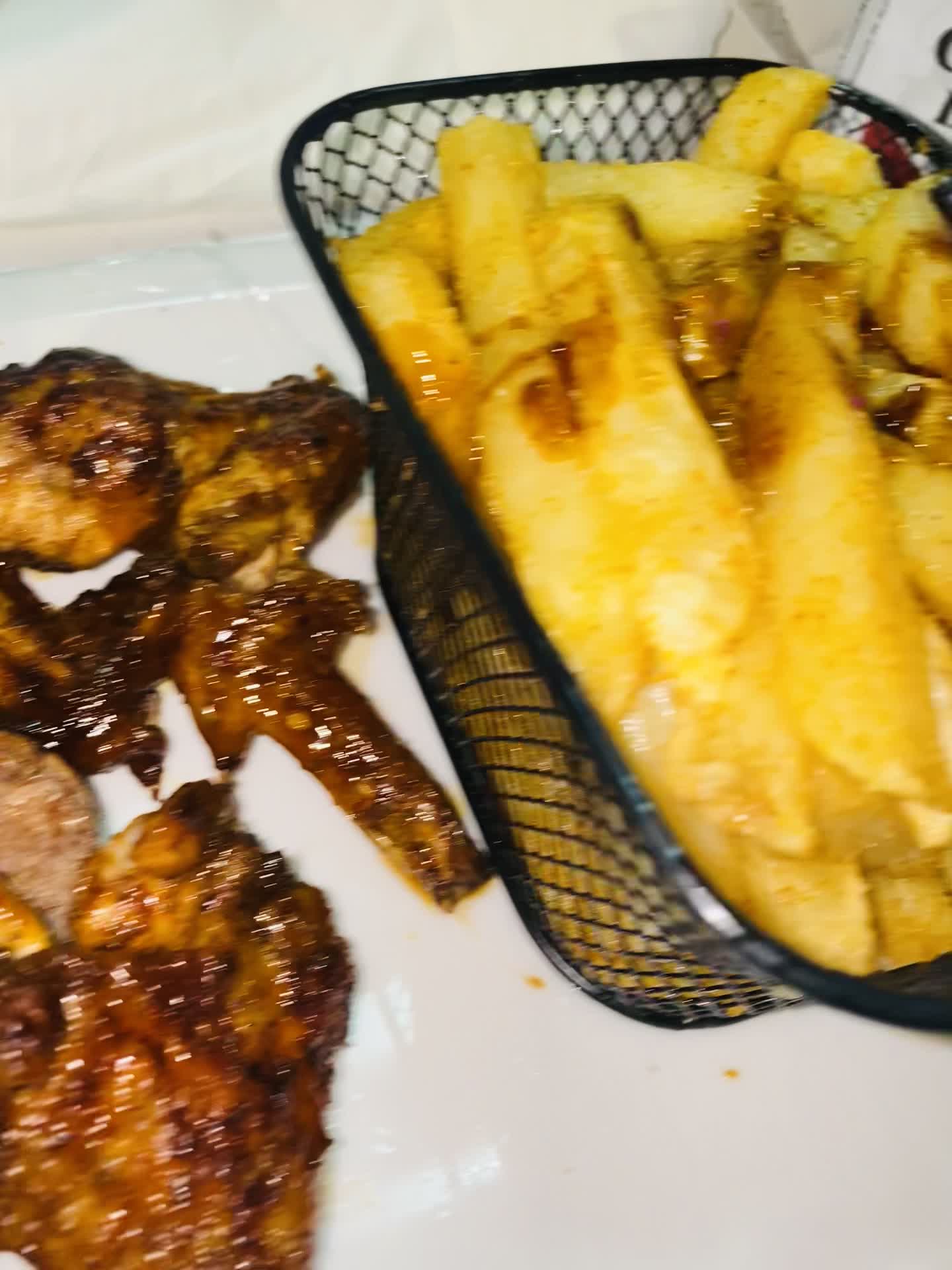 E'Socialink Shisa Nyama & Car Wash