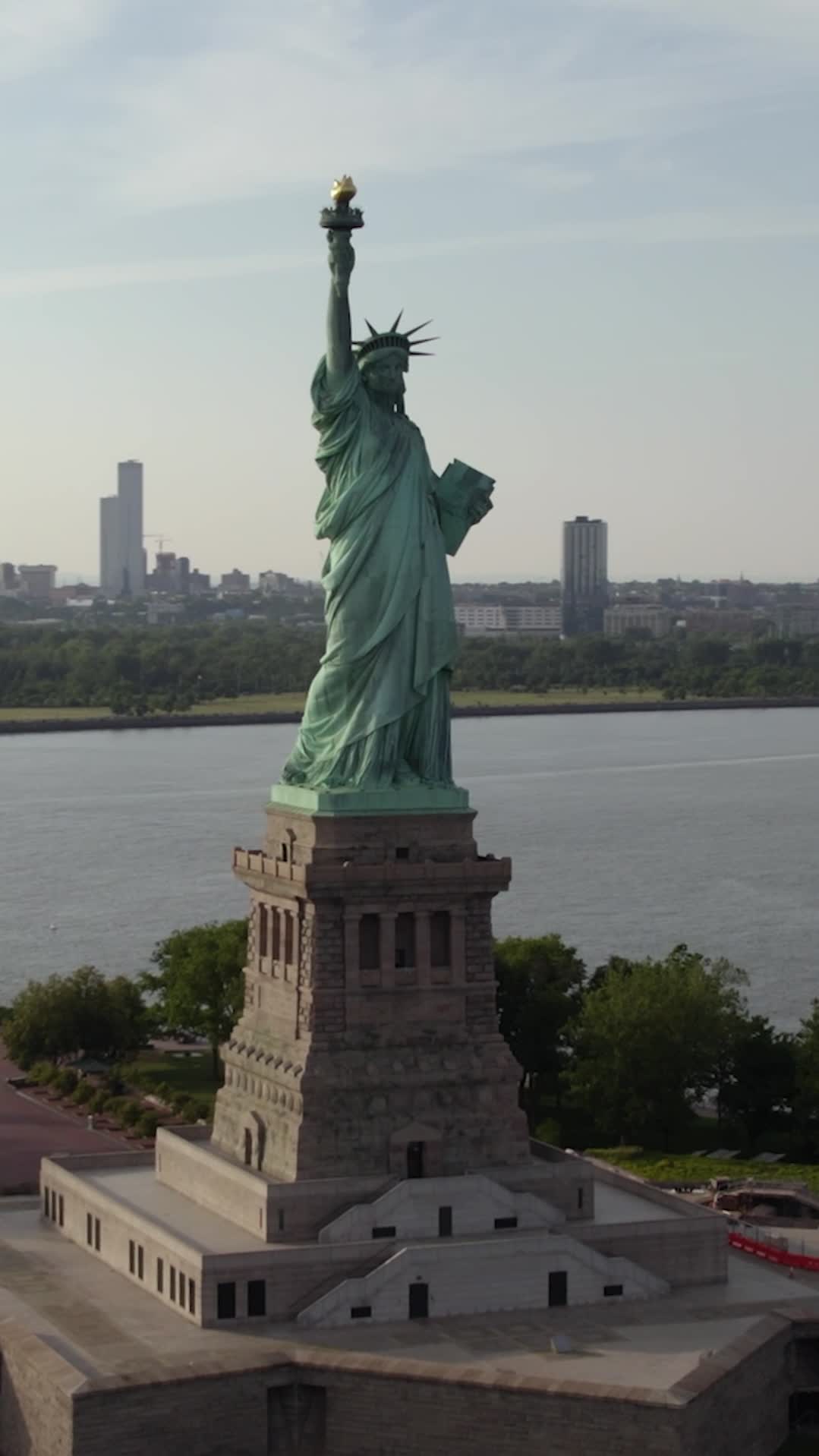 Vibe NYC Tours