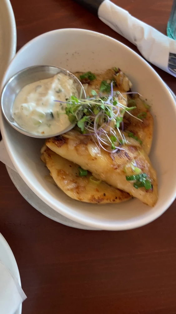 Namo Cafe Bistro (Edmonton Trail)