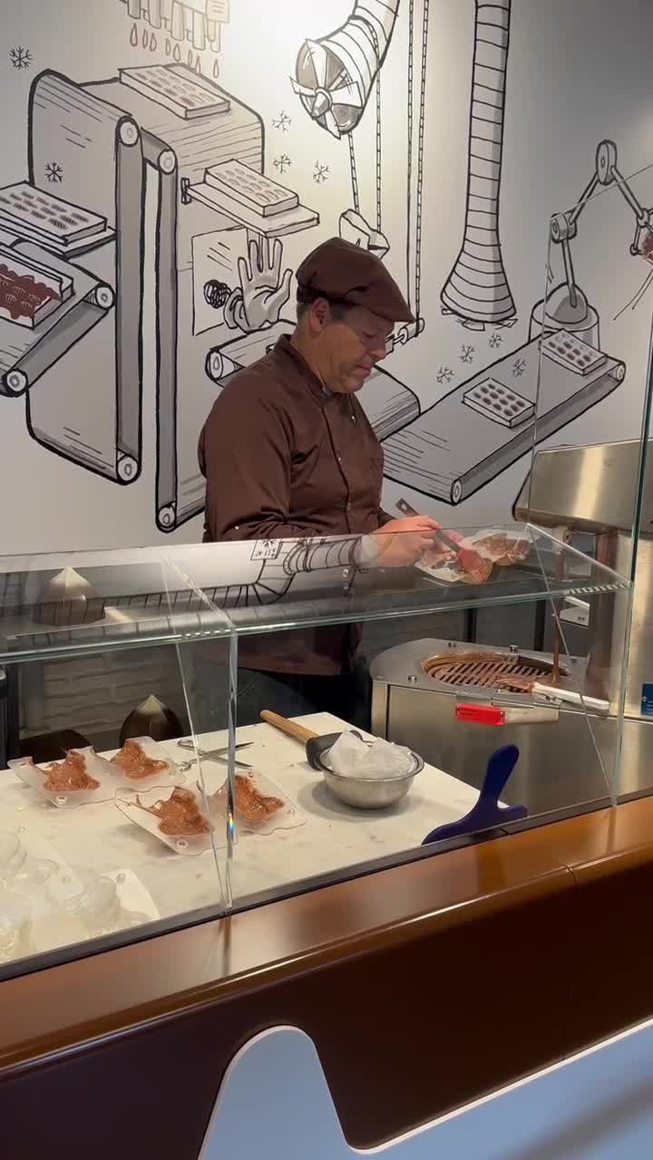 CAILLER Chocolate Factory, Broc; Switzerland