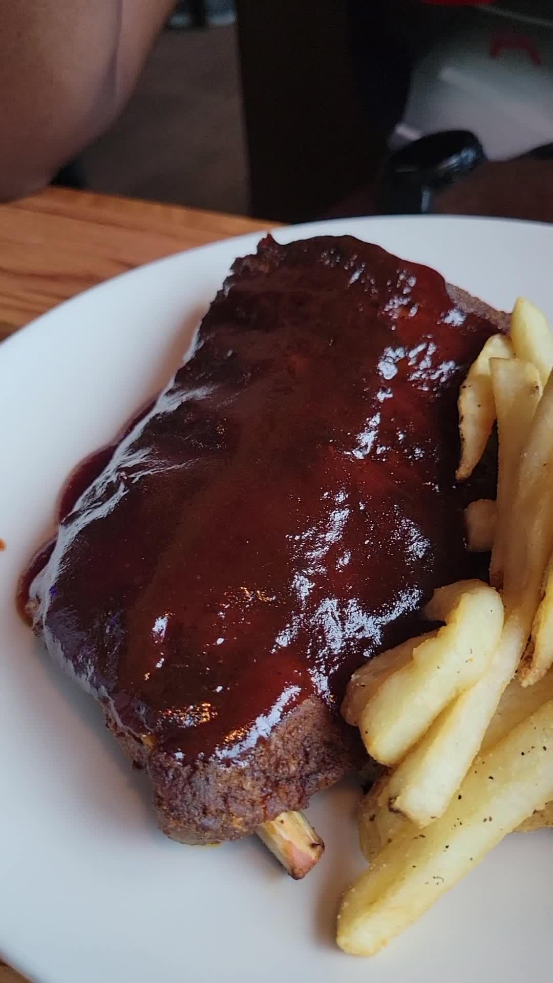Applebee's Grill + Bar