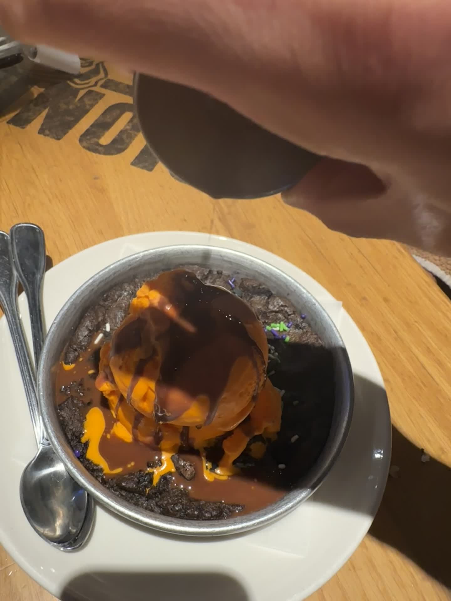 Video review of BJ's Restaurant & Brewhouse