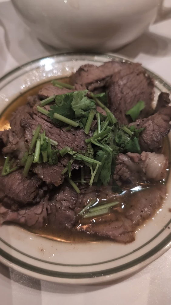 Di An Vietnamese Cuisine