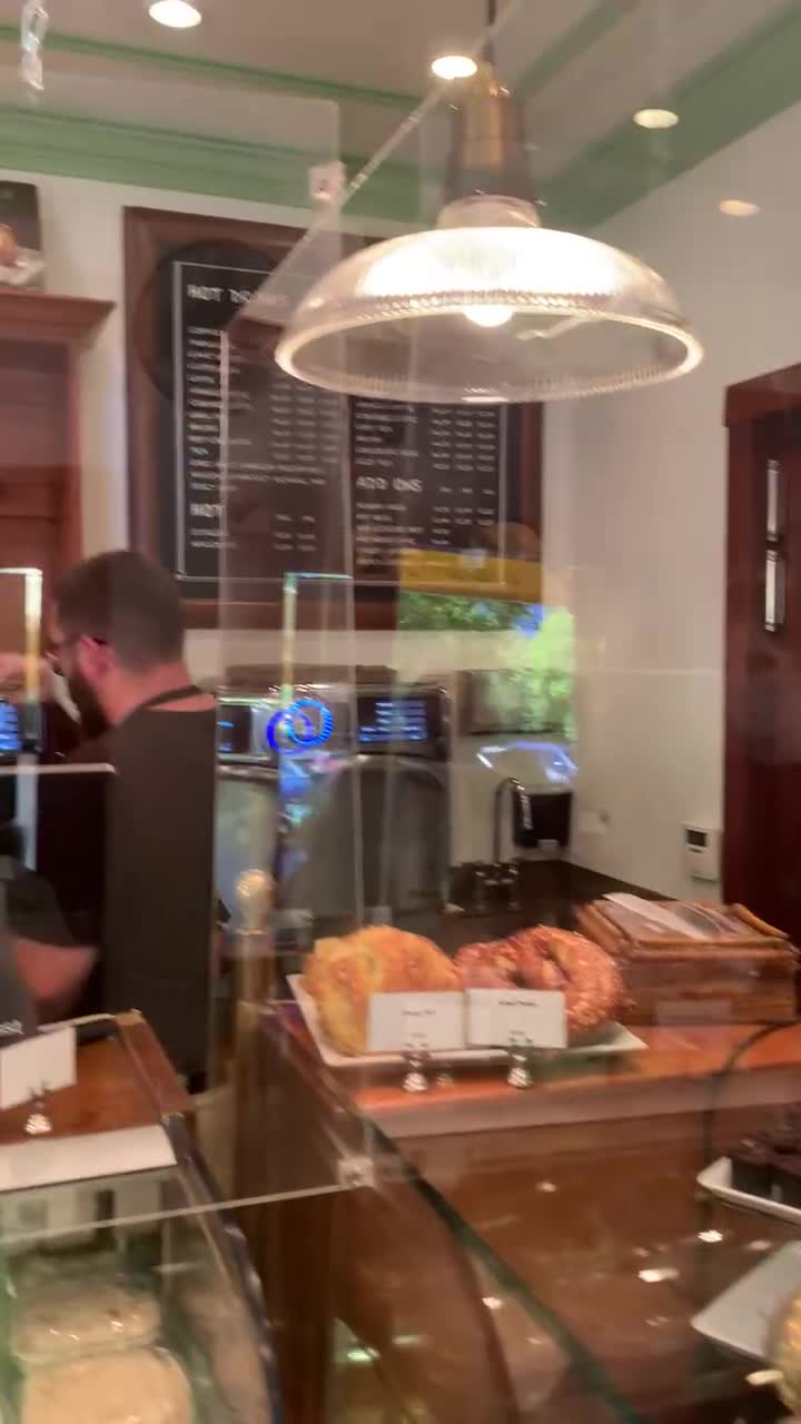 Bouchon Bistro