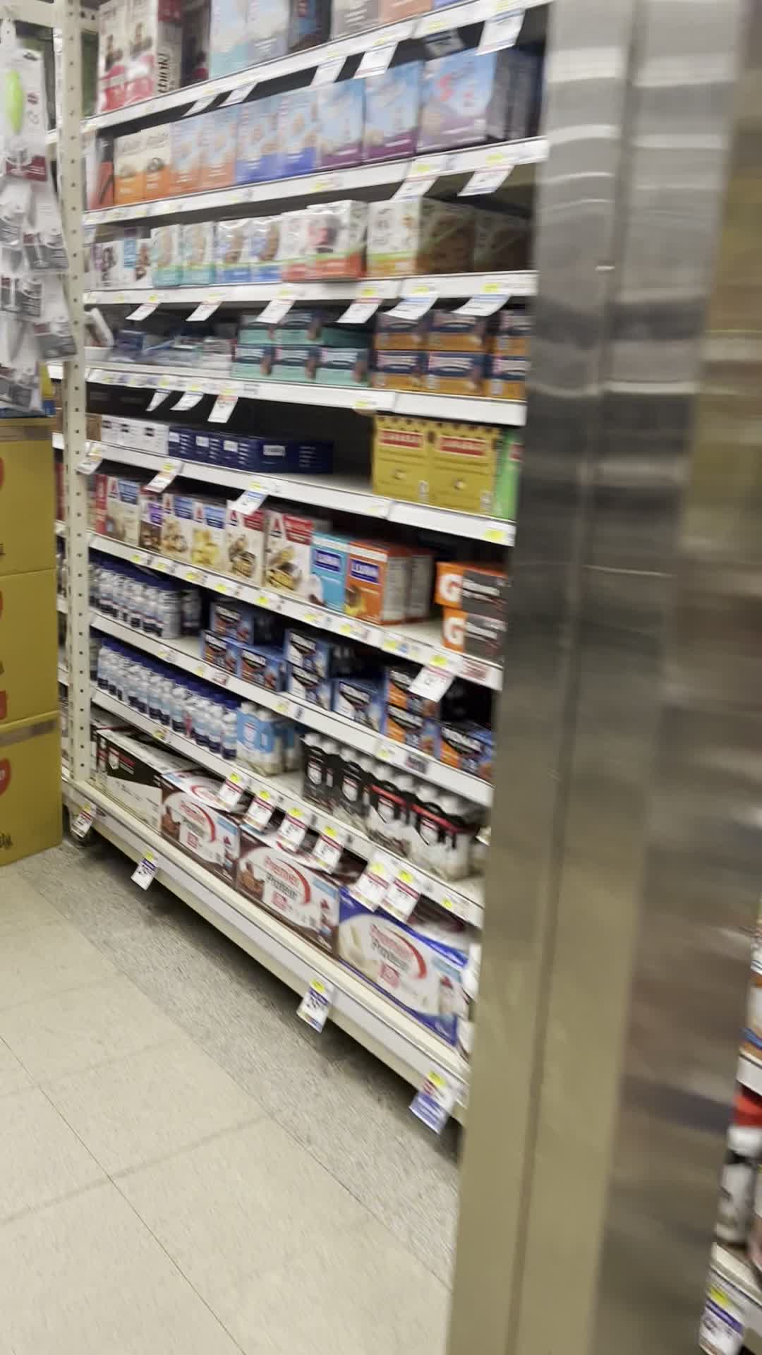 Video review of Smart & Final Extra!