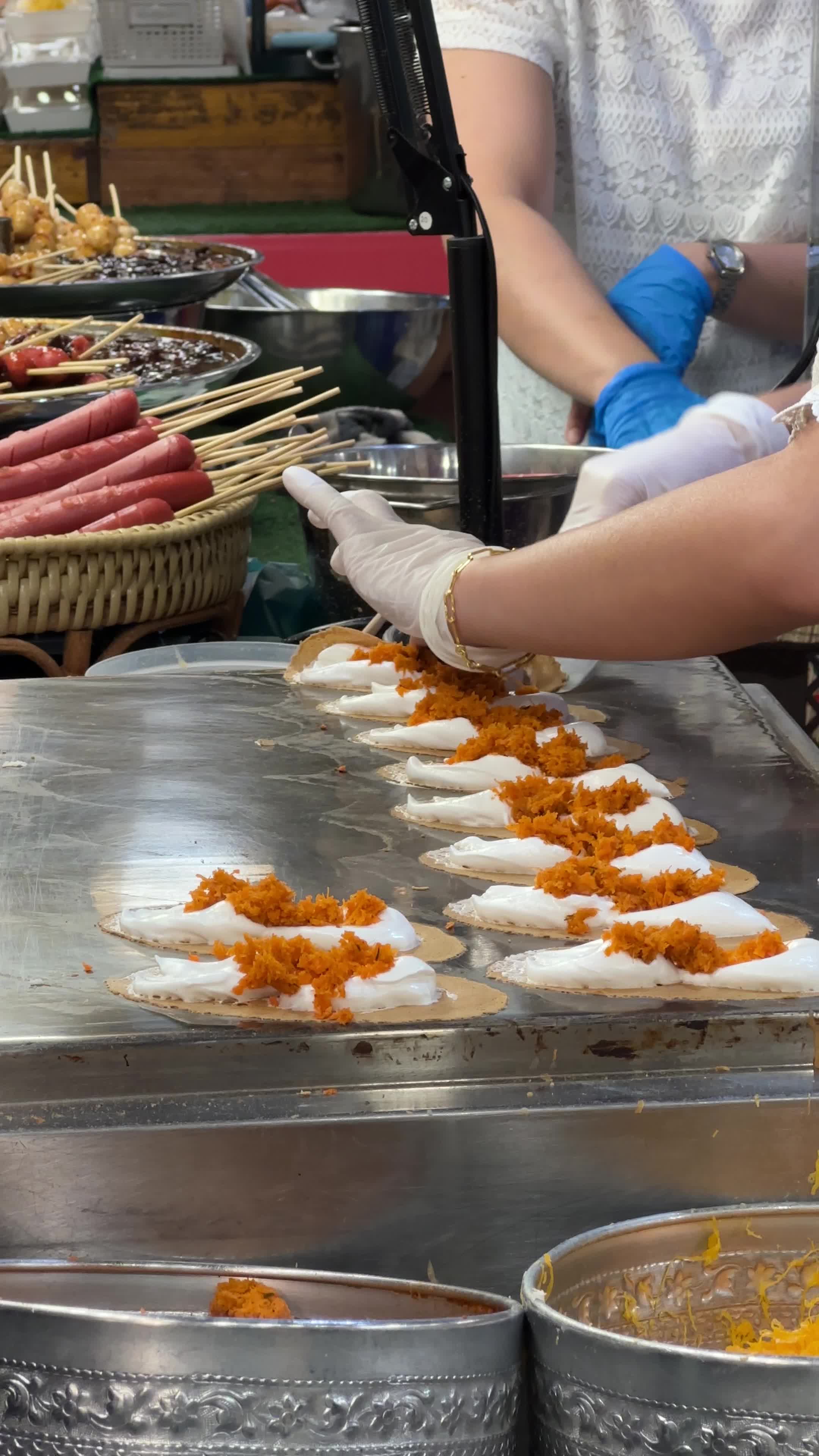 Video review of Apple Iconsiam