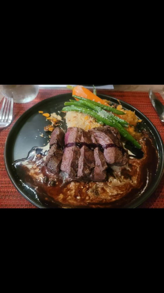 Hoof & Vine