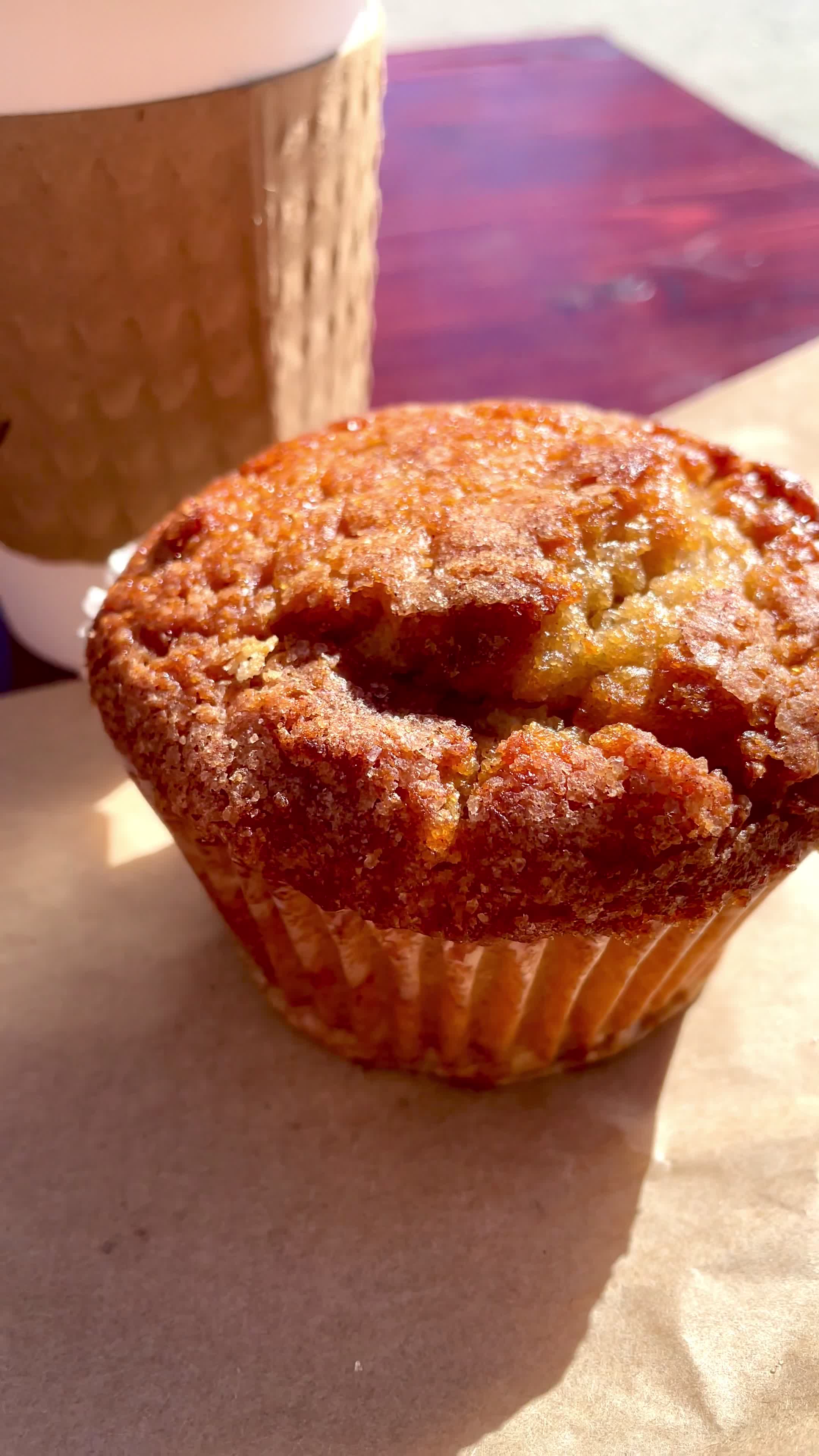 Video review of Grey & Cash