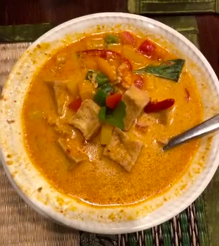 Video review of Siam Orchid