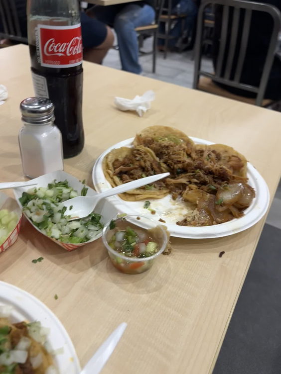 El Taquero Comer 
