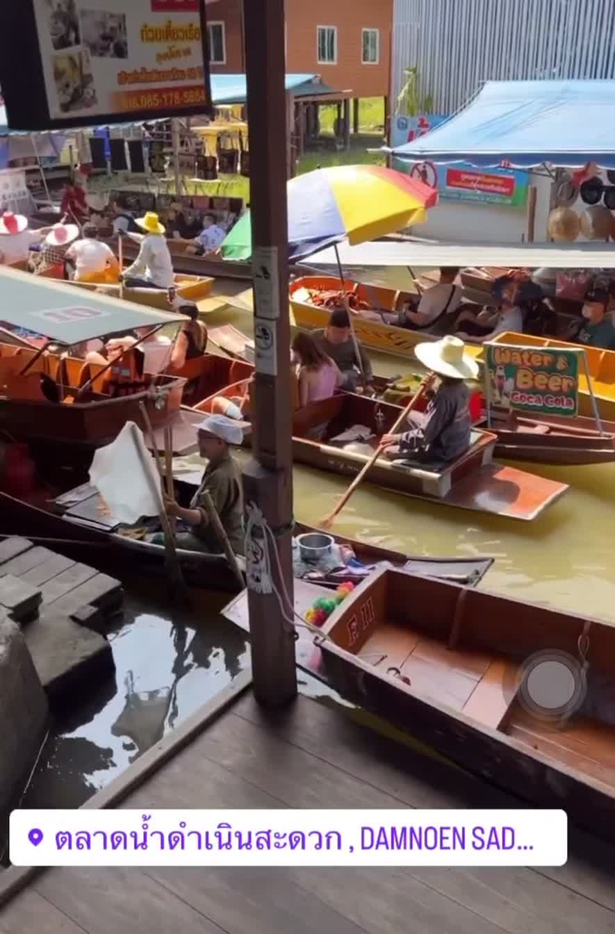 Railroad crossing Bissonnet