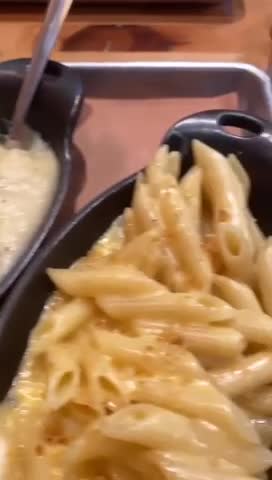 Video review of SmokeHouse Tailgate Grill