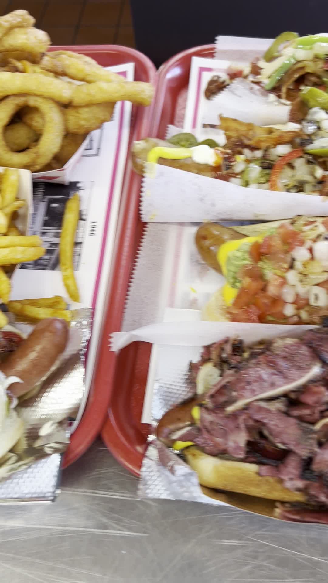 Video review of Pink's Hot Dogs