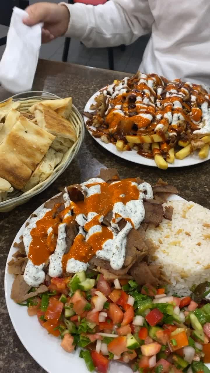 M-Brothers Cafe & Restaurant