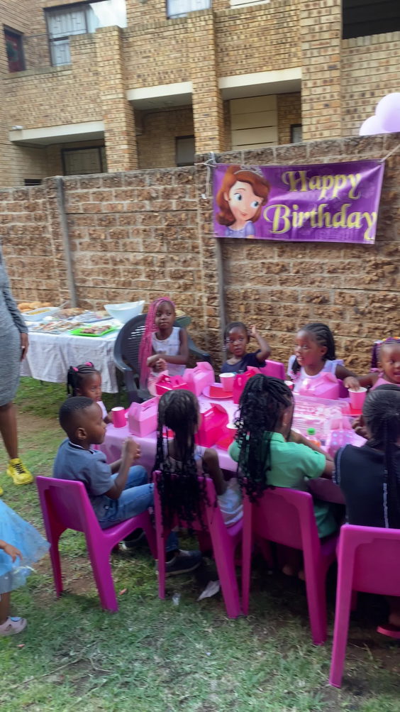 Corlett Cafe