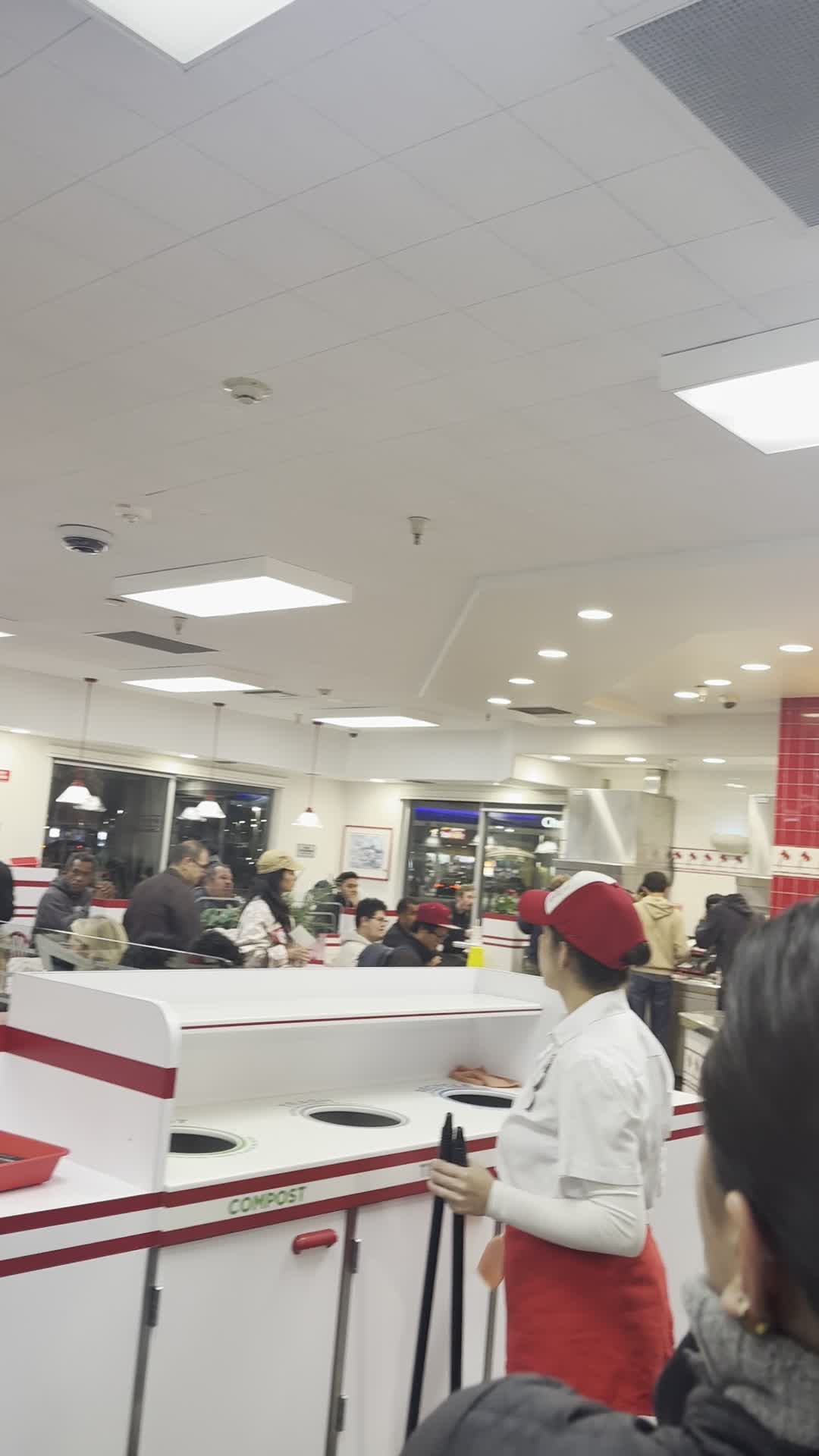 Video review of In-N-Out Burger