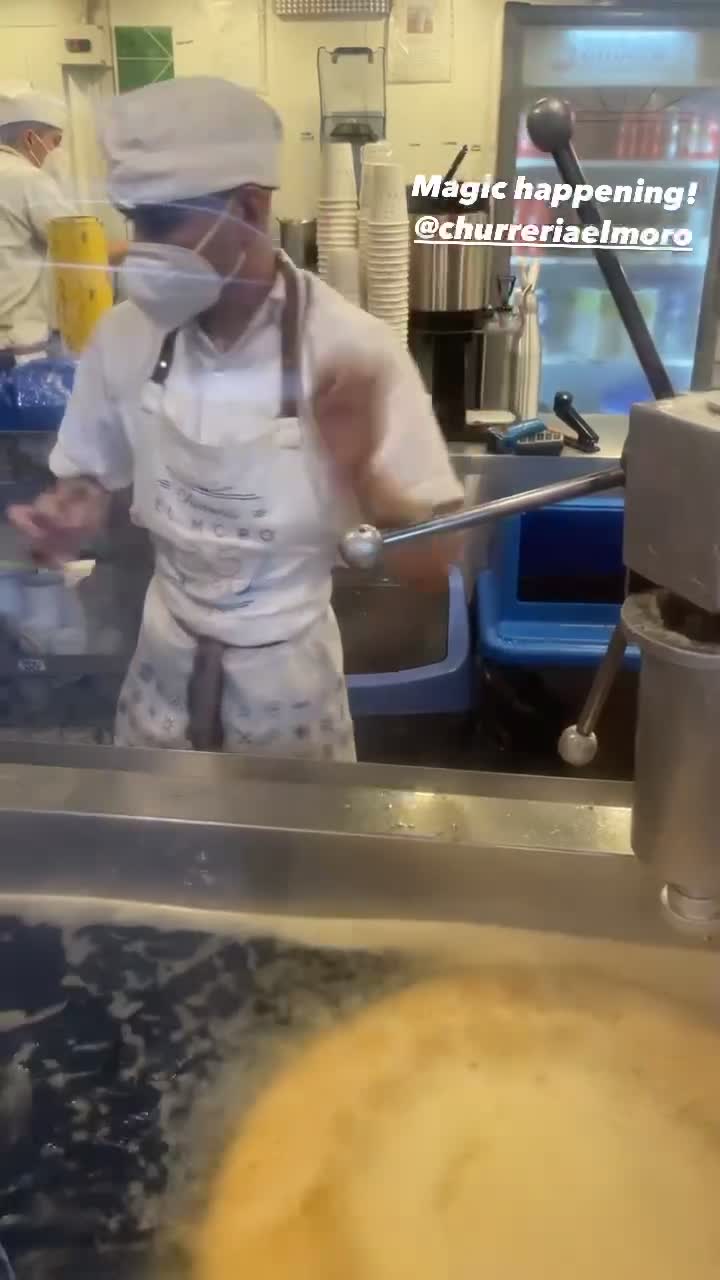 Video review of Churrería El Moro