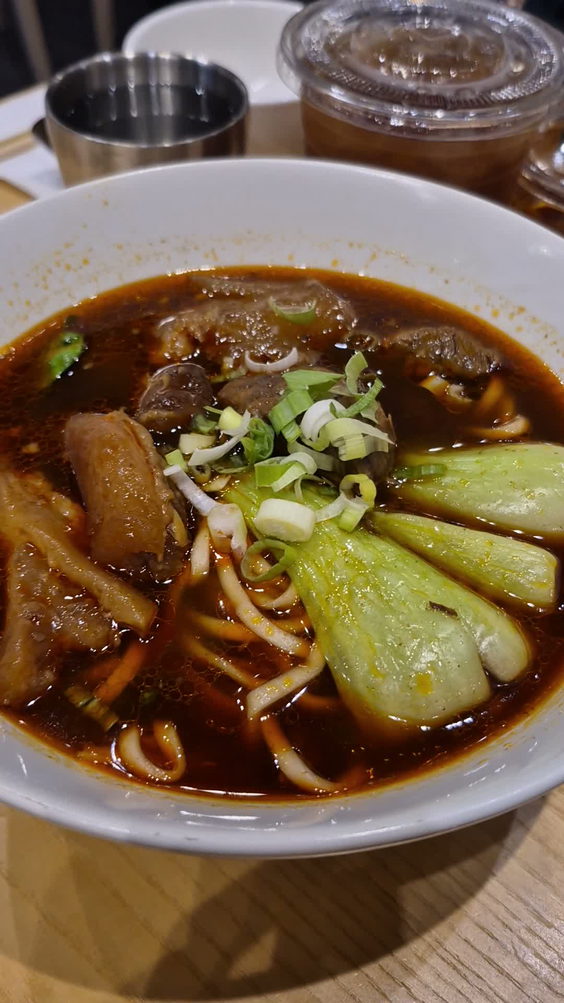 579 伍柒玖 Taiwan Beef Noodle House