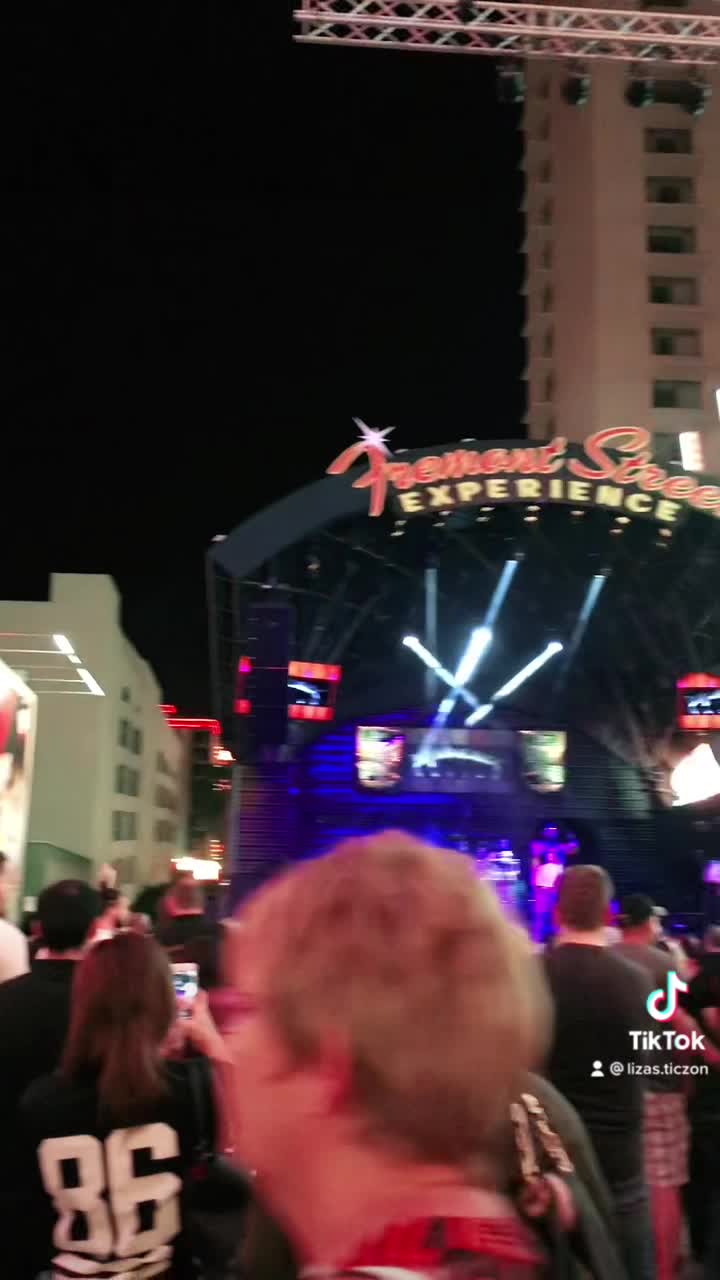 Parking Plaza, Fremont Street Experience
