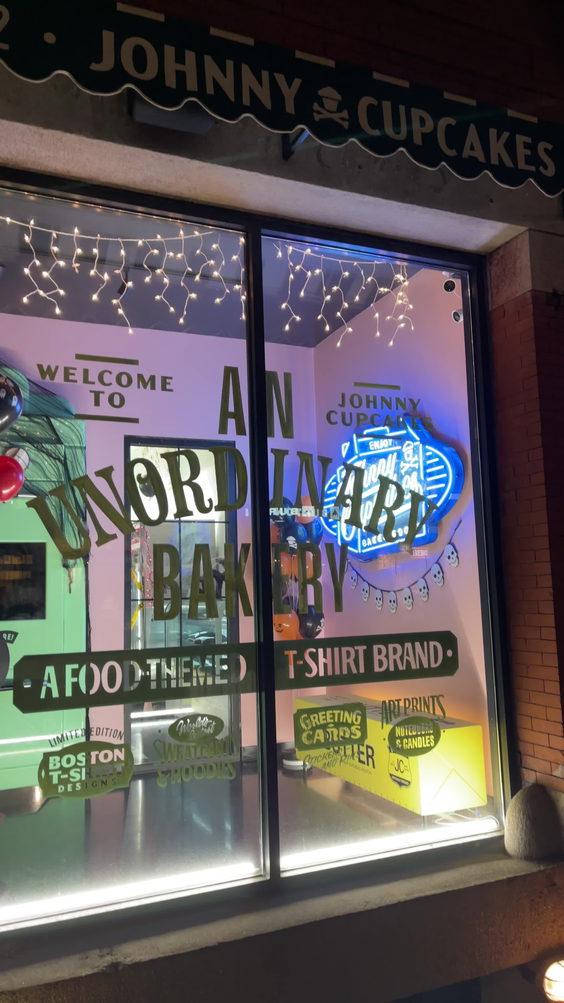 Johnny Cupcakes