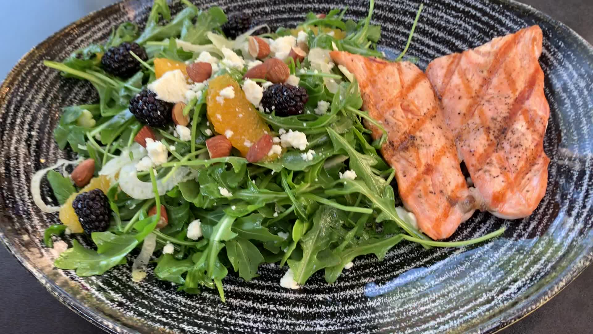 Esin Restaurant & Bar