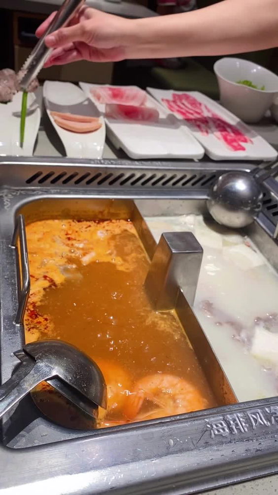 Haidilao Hot Pot