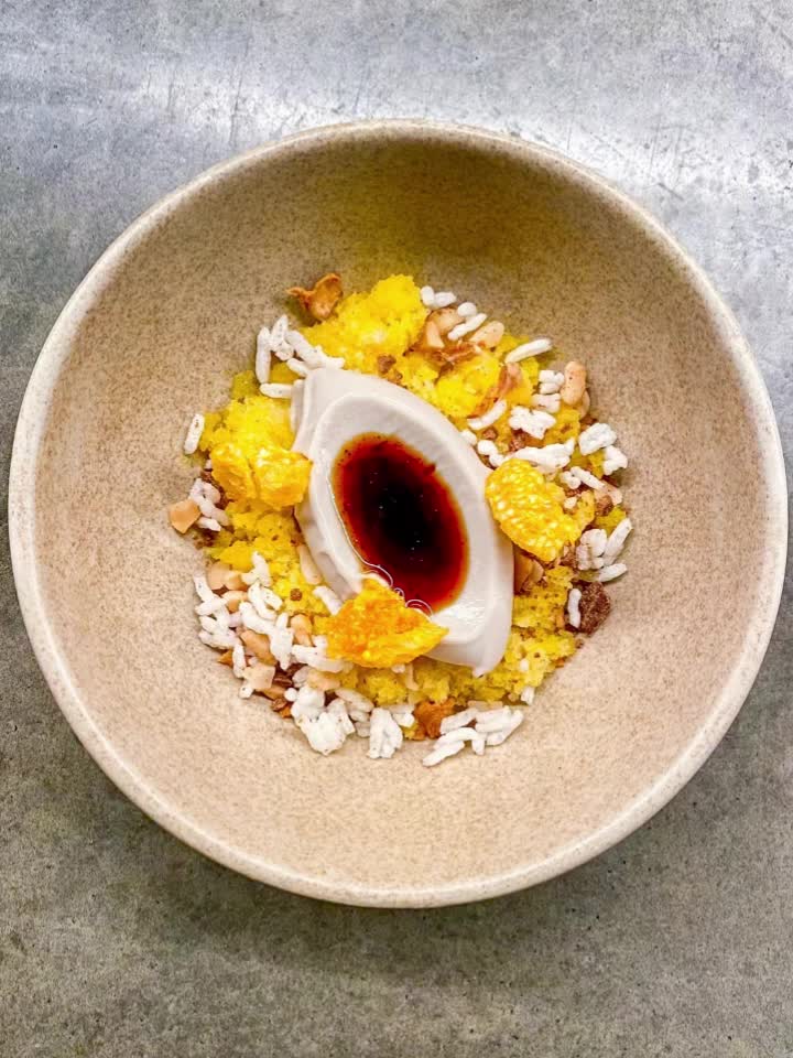 Video review of Sunda