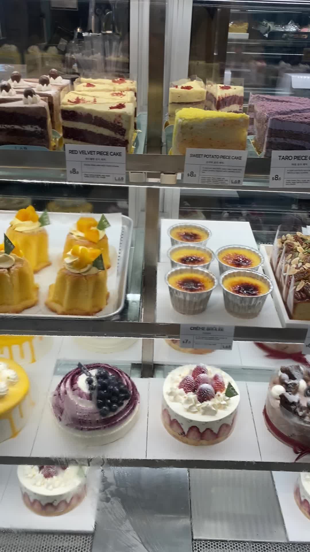 Lab Bakery Cafe