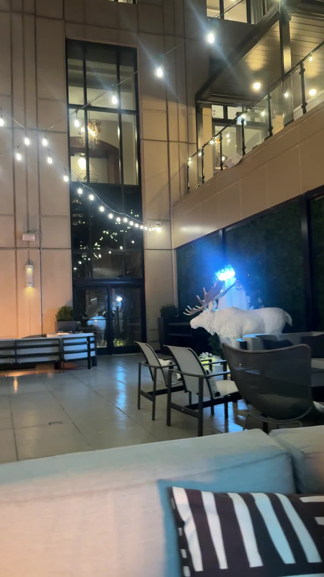 Video review of Upstairs at The Gwen