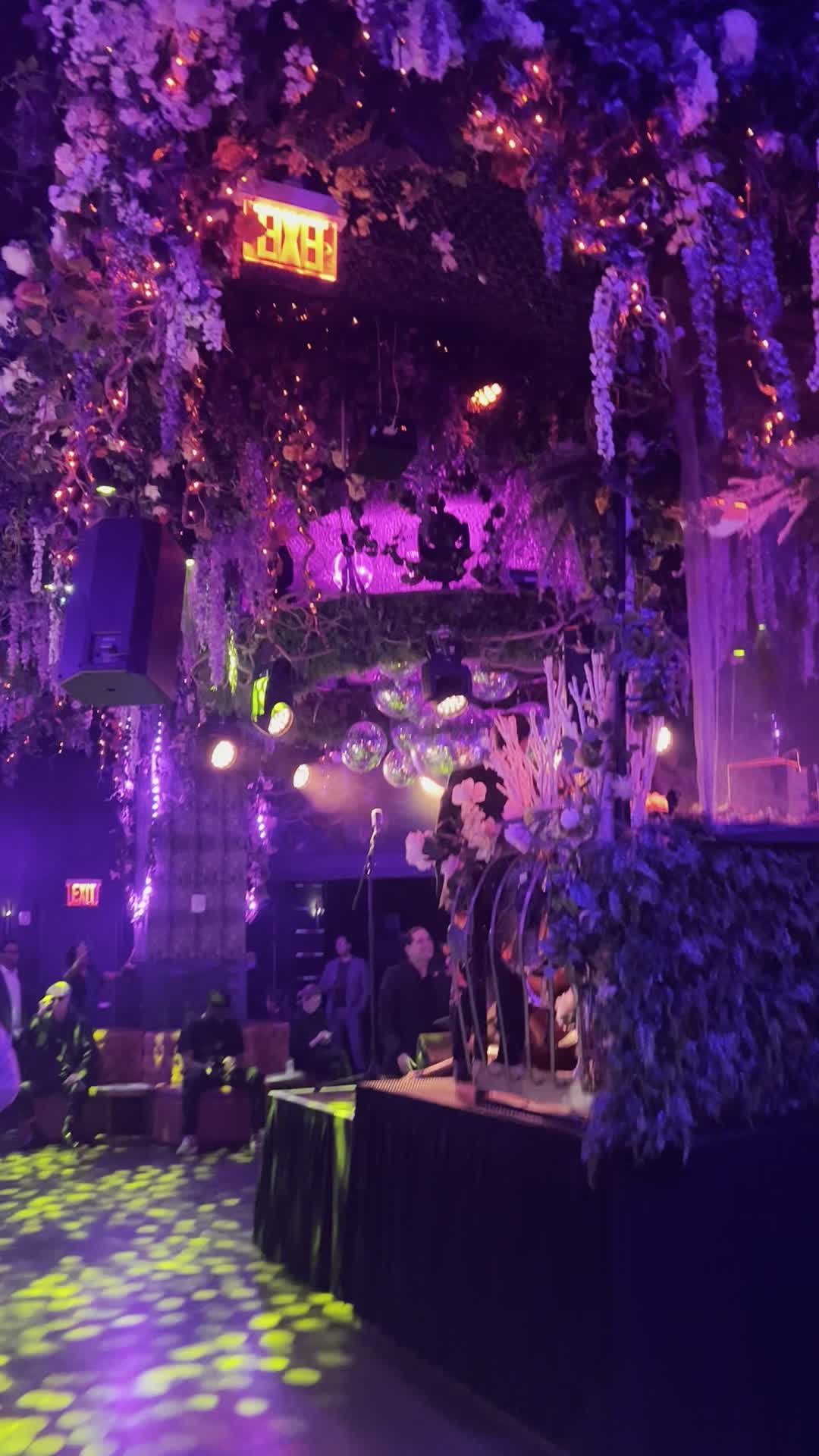 Somewhere Nowhere NYC - Lounge, Nightclub & Rooftop Pool